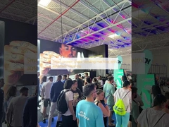 Automate de vente de shakes protéinés intelligents avec nettoyage automatique