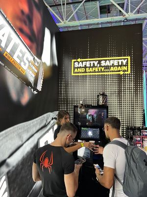 Machines à café au thé instantané à protéines professionnelles avec écran publicitaire de 27 pouces